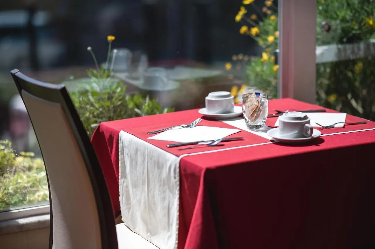 Coccodrillo Hotel & Apartments Varazze