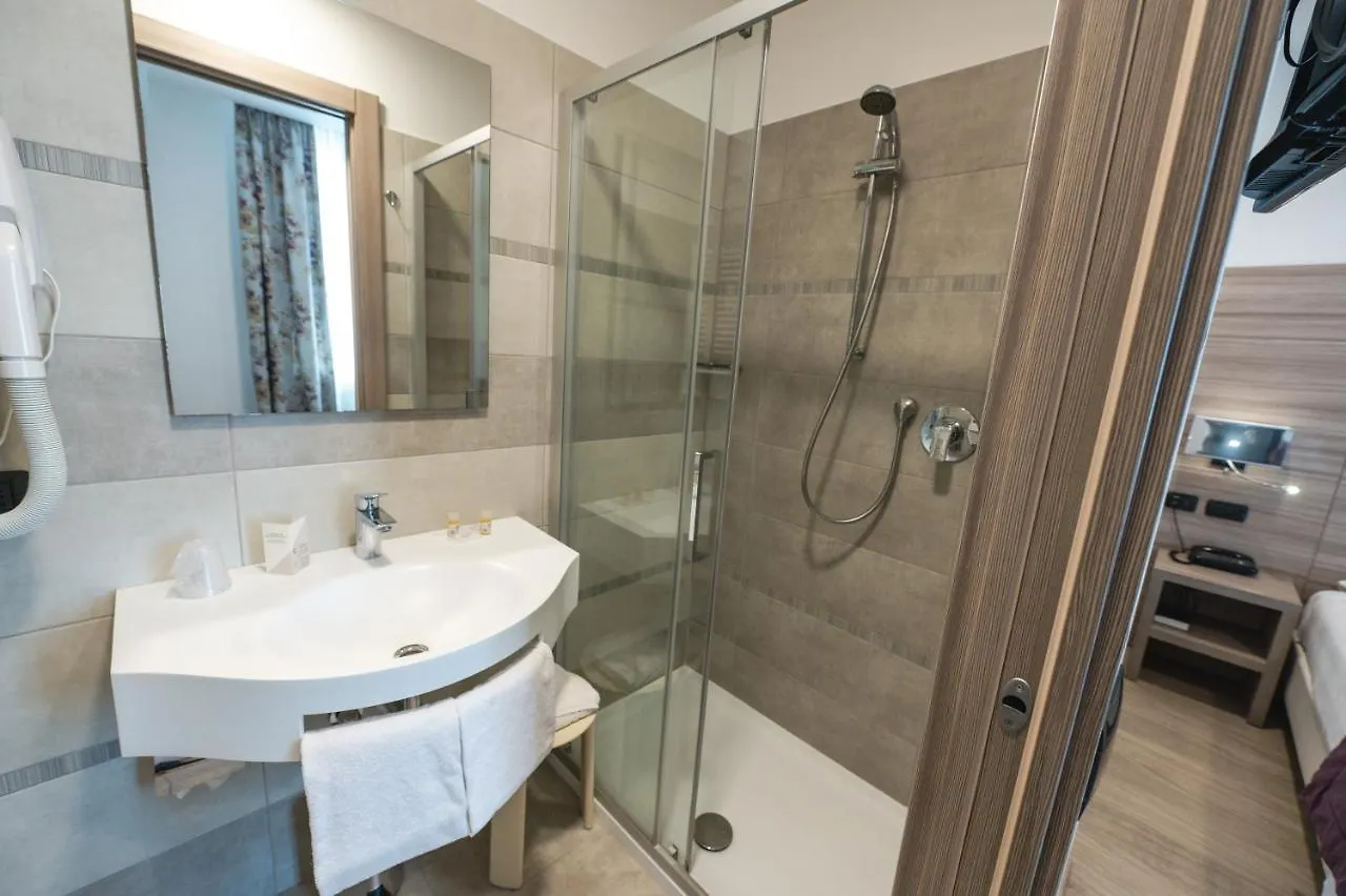 Hotel Coccodrillo Varazze Italia