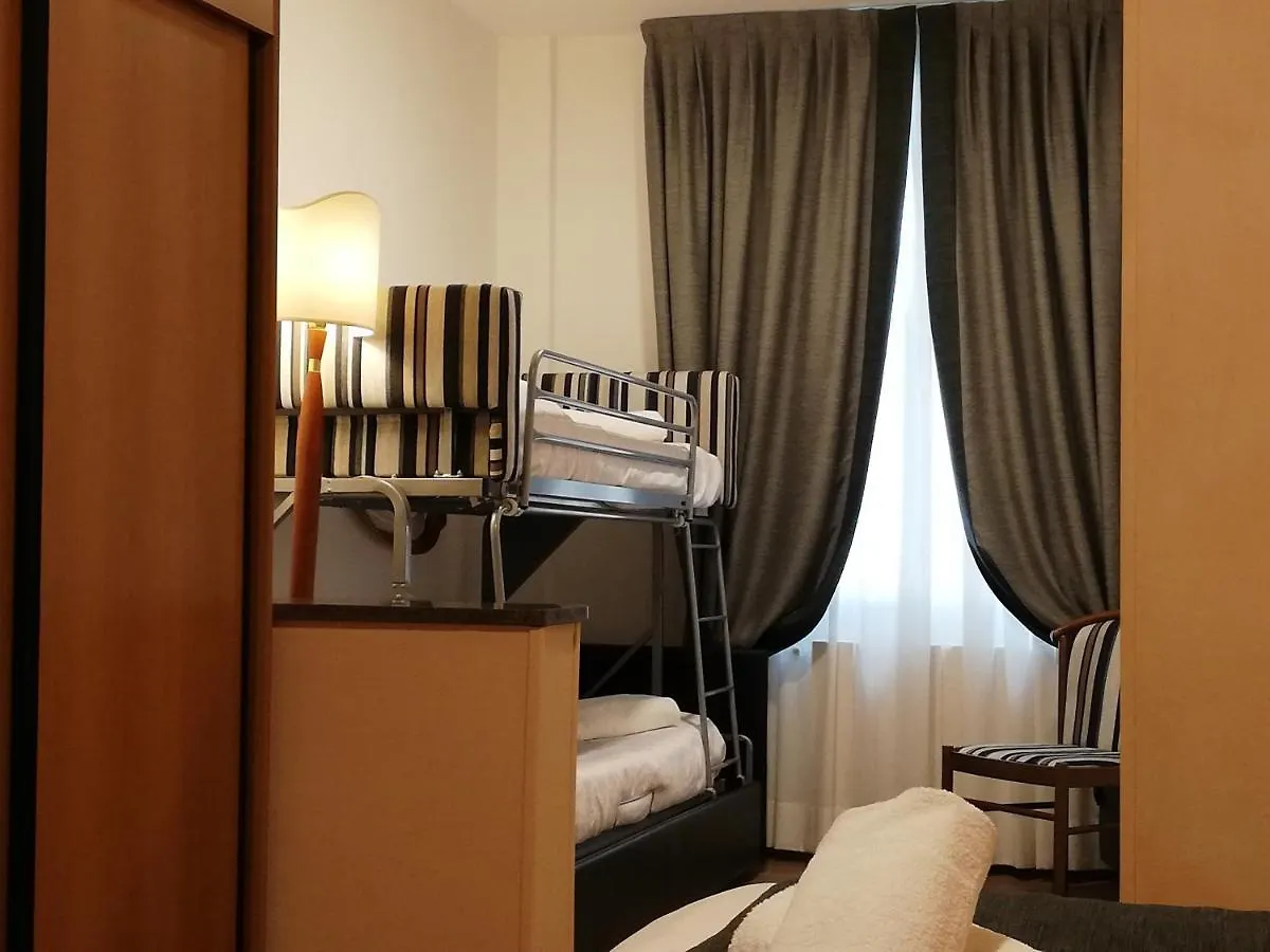 ***  Hotel Coccodrillo Varazze Italia