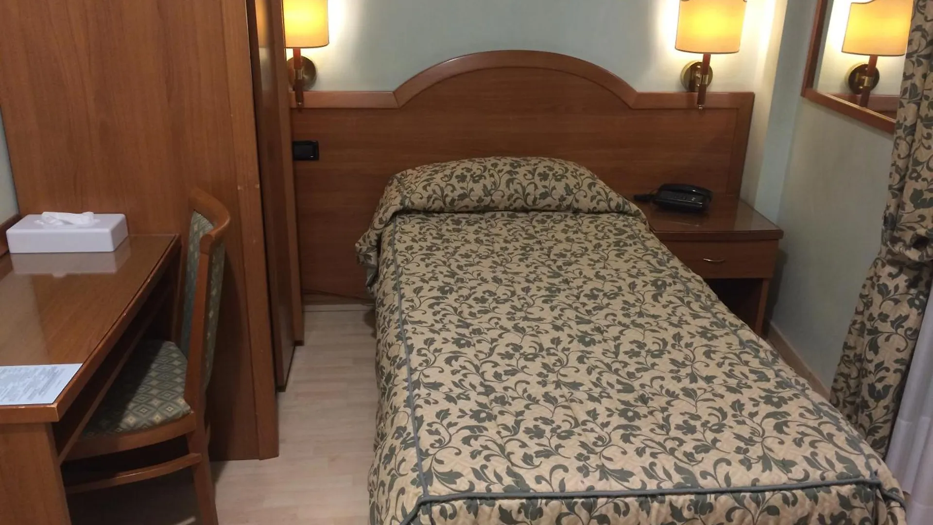 Hotel Coccodrillo Varazze 3*,  Italia