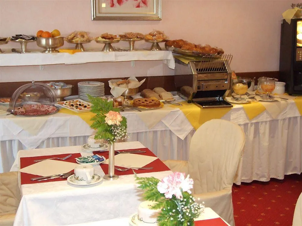 Hotel Coccodrillo Varazze