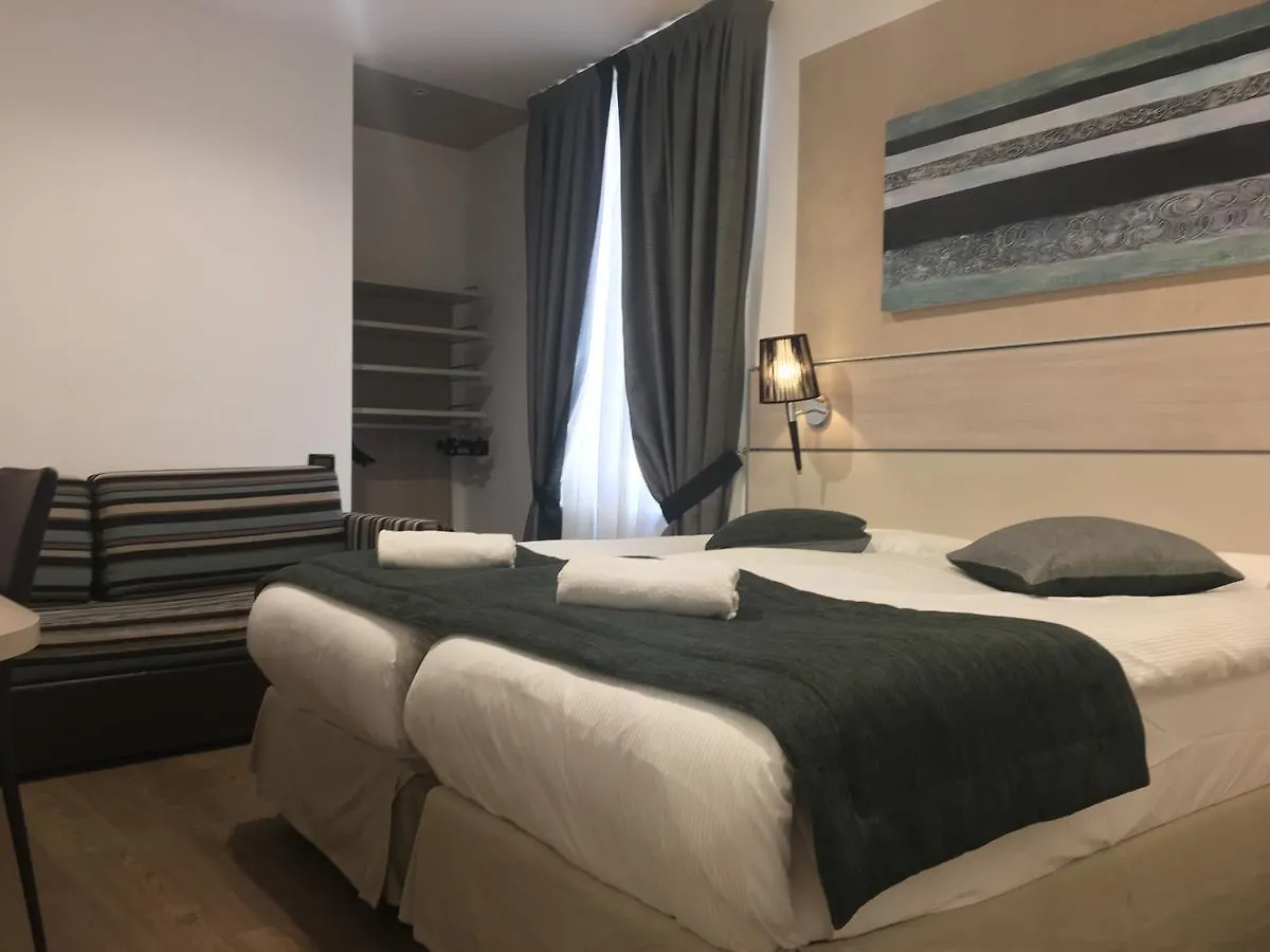 Hotel Coccodrillo Varazze